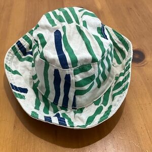 NWOT Erin Flett Bucket Hat